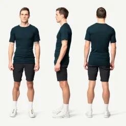 Skjorte til herreDevold Lauparen Merino Tee 284