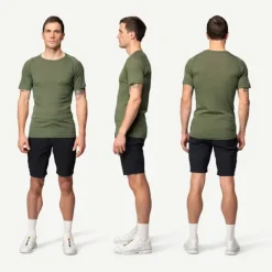 Skjorte til herreDevold Lauparen Merino Tee 404
