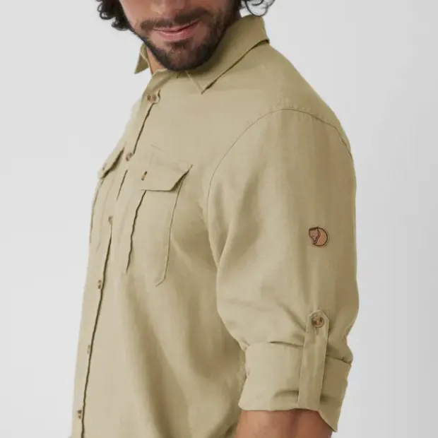 Skjorte til herreFjällräven Övik Travel Shirt 195